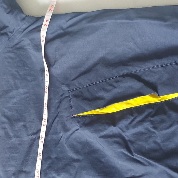 Tommy Hilfiger Windbreaker Jacket size Medium - Picture 9 of 12